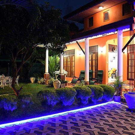 One And Only Apartment Negombo Dış mekan fotoğraf