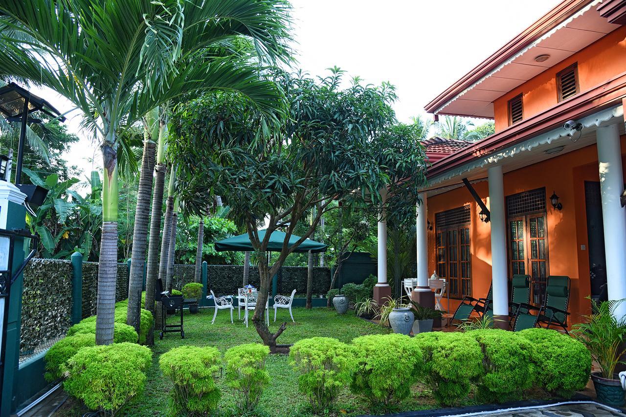 One And Only Apartment Negombo Dış mekan fotoğraf