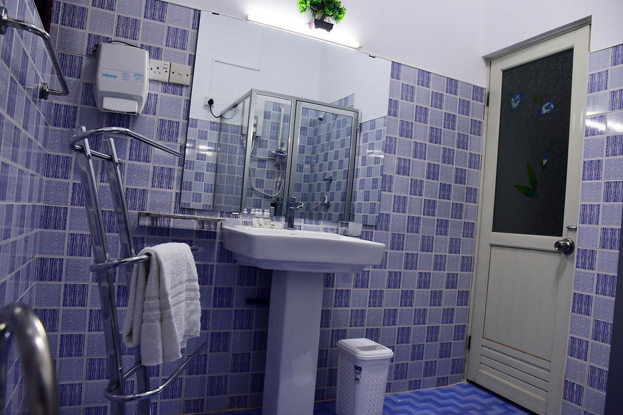 One And Only Apartment Negombo Dış mekan fotoğraf