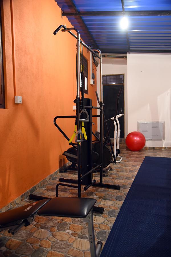 One And Only Apartment Negombo Dış mekan fotoğraf